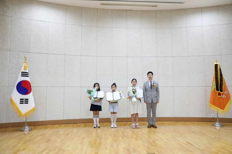 첨부된 이미지파일