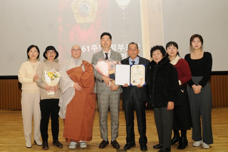 첨부된 이미지파일