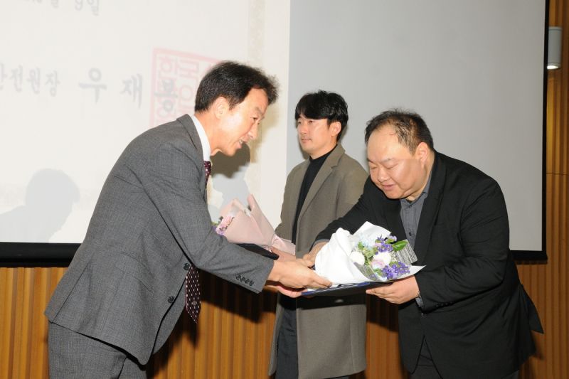 첨부된 이미지파일
