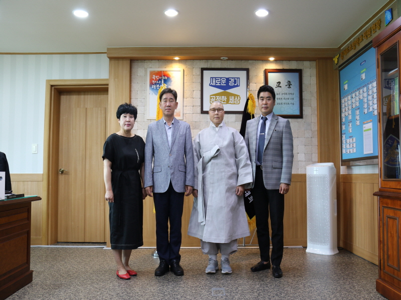 첨부된 이미지파일